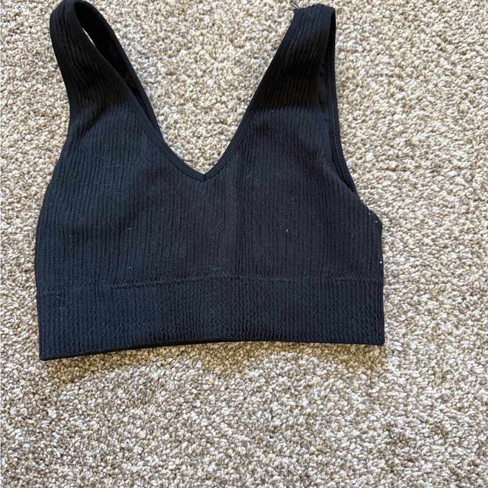 Aerie Black Ribbed V-Neck Crop Top/bra size xs